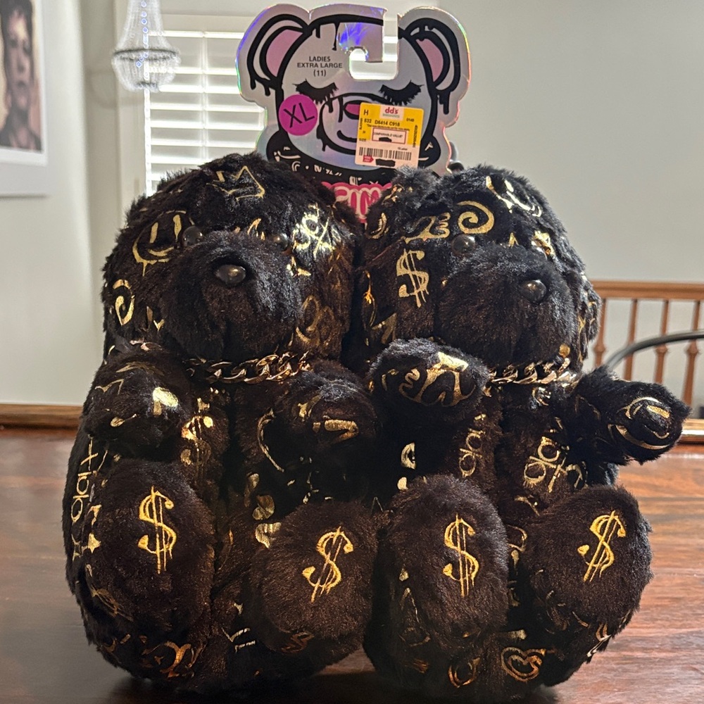 ‼️SOLD‼️SNUGIMALS Black/Gold Teddy Slippers